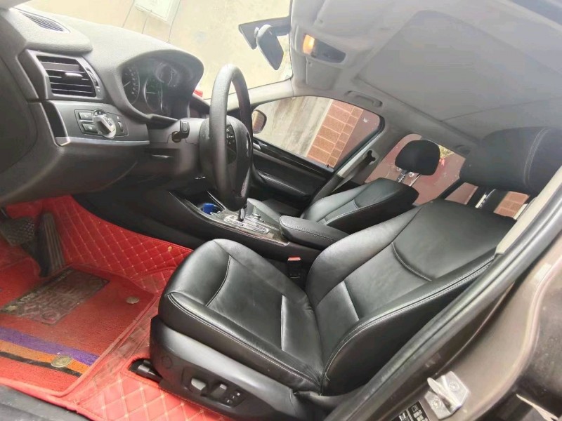 济南13年宝马X37