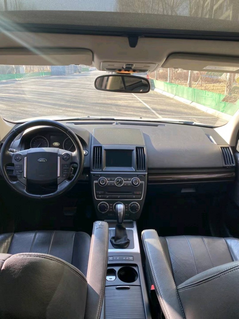 沈阳14年路虎发现神行8