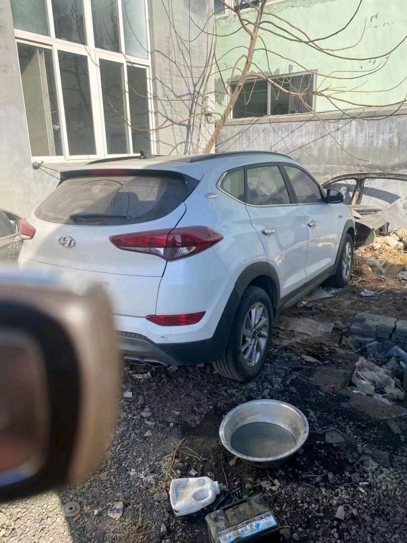 济南17年现代途胜5