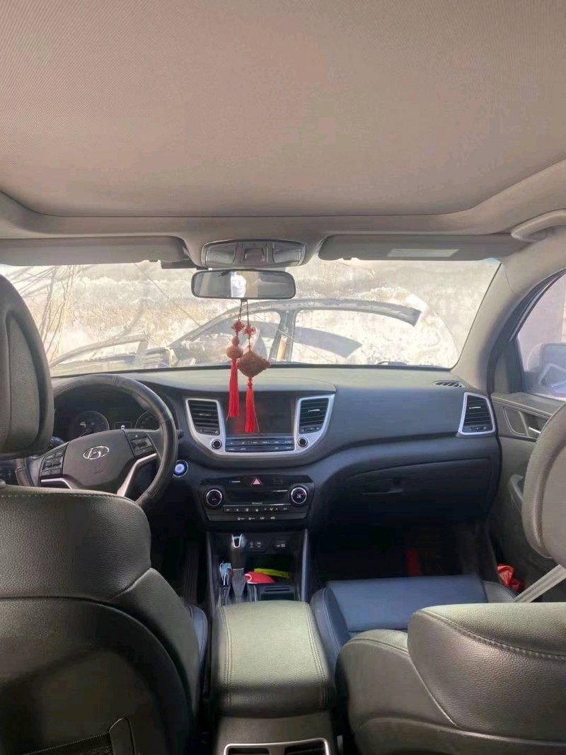 济南17年现代途胜4