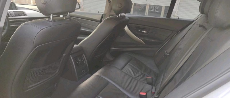 济南13年宝马3系6