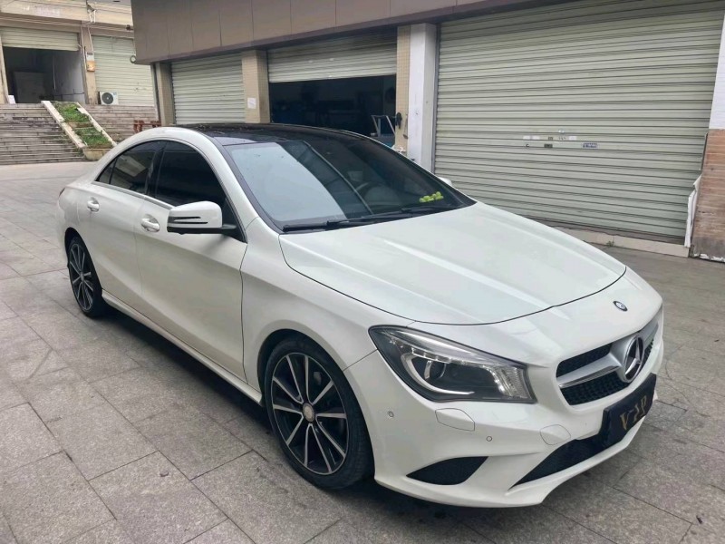 中山16年奔驰CLA3