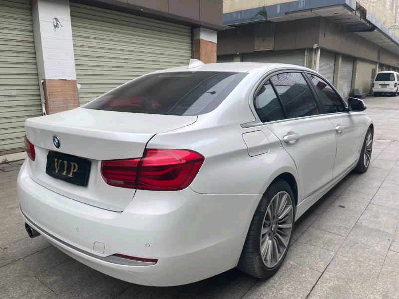 中山18年宝马3系7