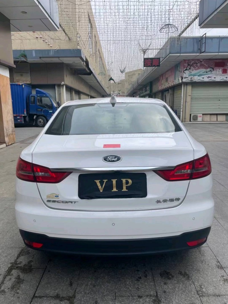 中山20年福特福睿斯9