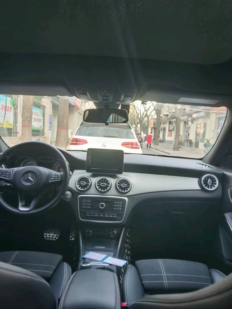 石家庄16年奔驰CLA5
