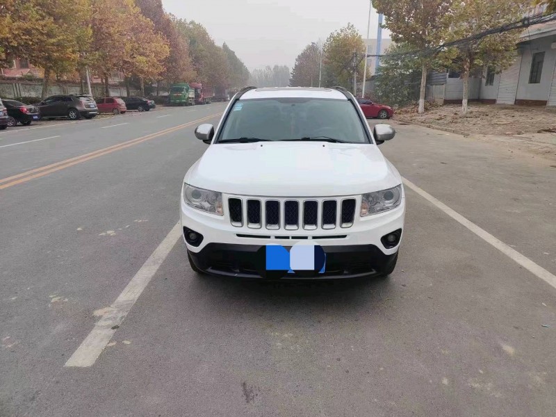 石家庄13年Jeep指南者1