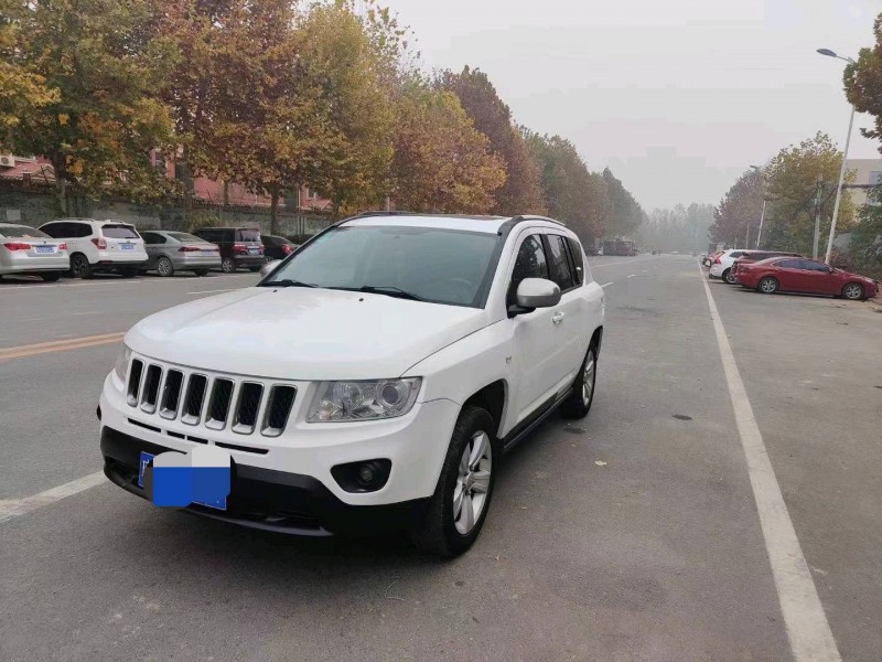 石家庄13年Jeep指南者4