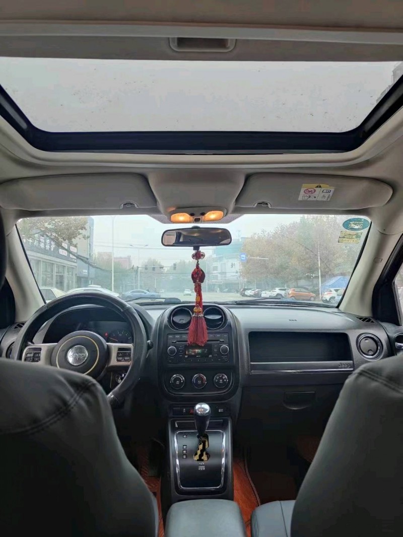 石家庄13年Jeep指南者7