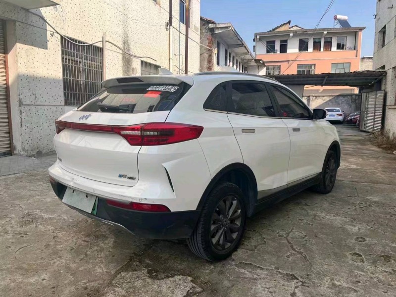 嘉兴21年威马汽车EX-56
