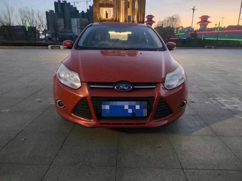 济宁13年福特福克斯1