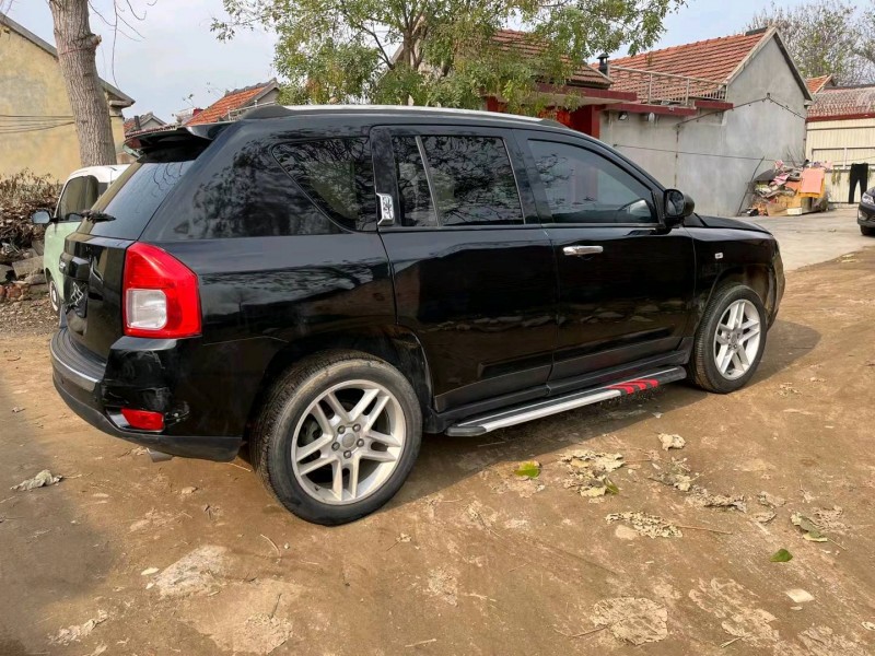 枣庄13年Jeep指南者3