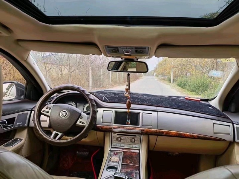 济南09年捷豹XF4