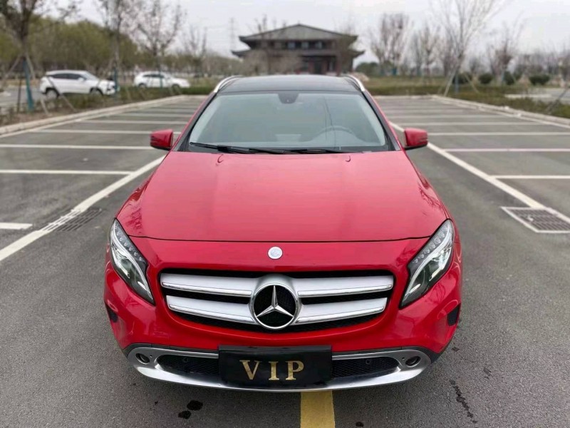 徐州15年奔驰GLA9