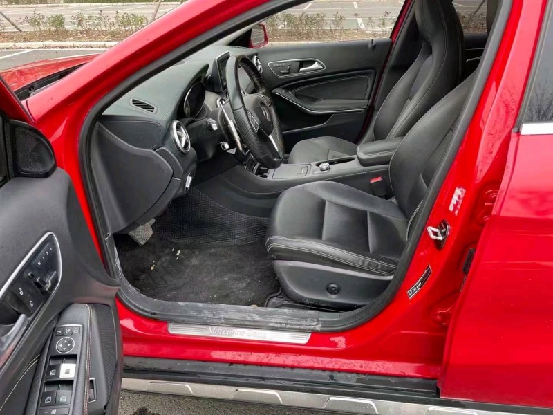 徐州15年奔驰GLA5