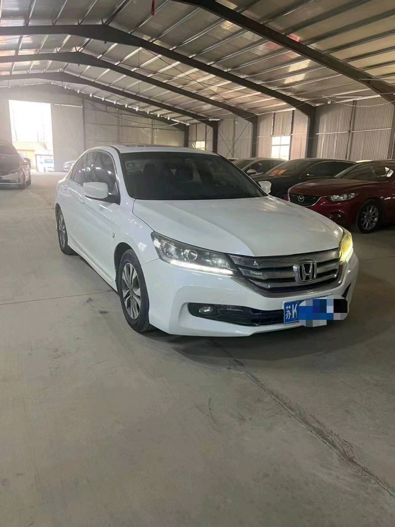 济南14年本田雅阁1