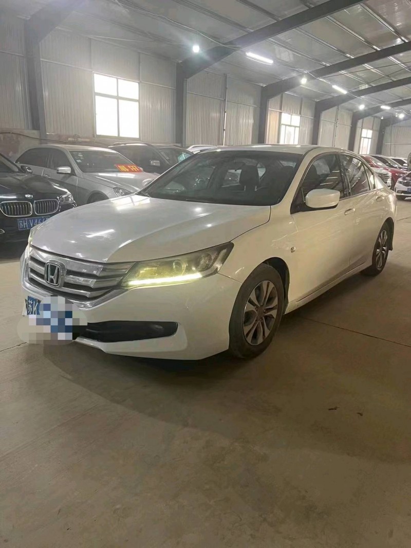 济南14年本田雅阁2