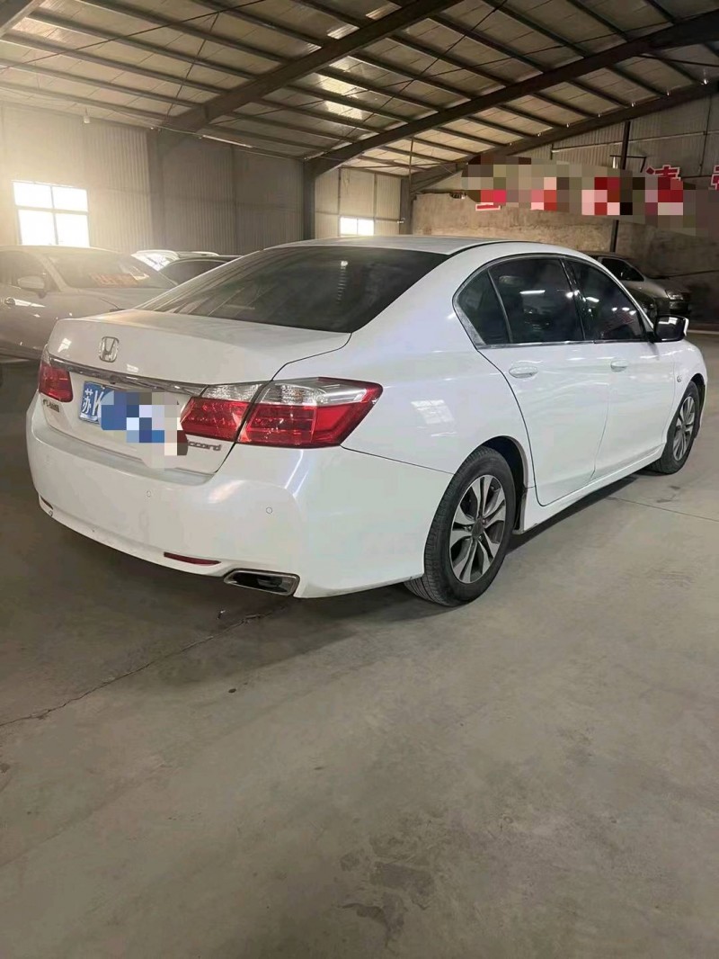 济南14年本田雅阁6