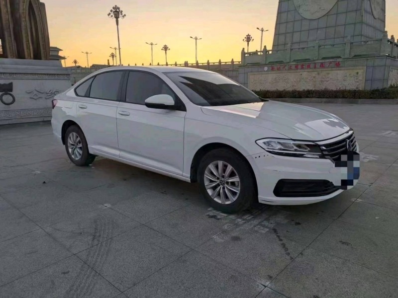 济宁21年大众朗逸2