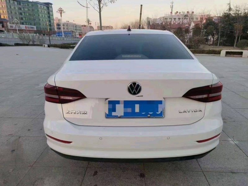 济宁21年大众朗逸4