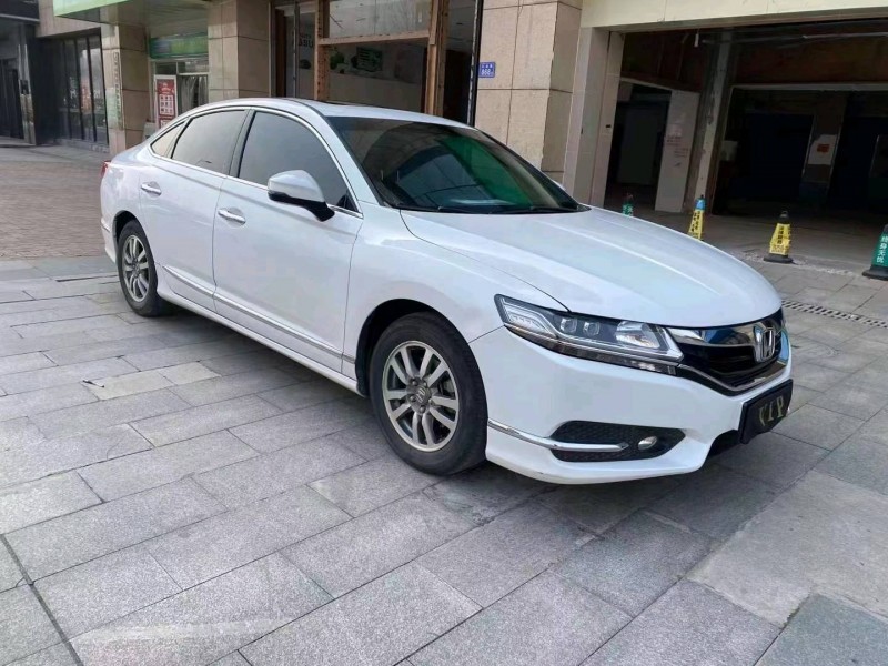 邵阳16年本田思铂睿8