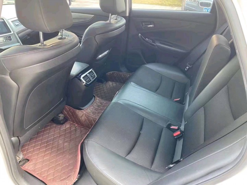 邵阳16年本田思铂睿6