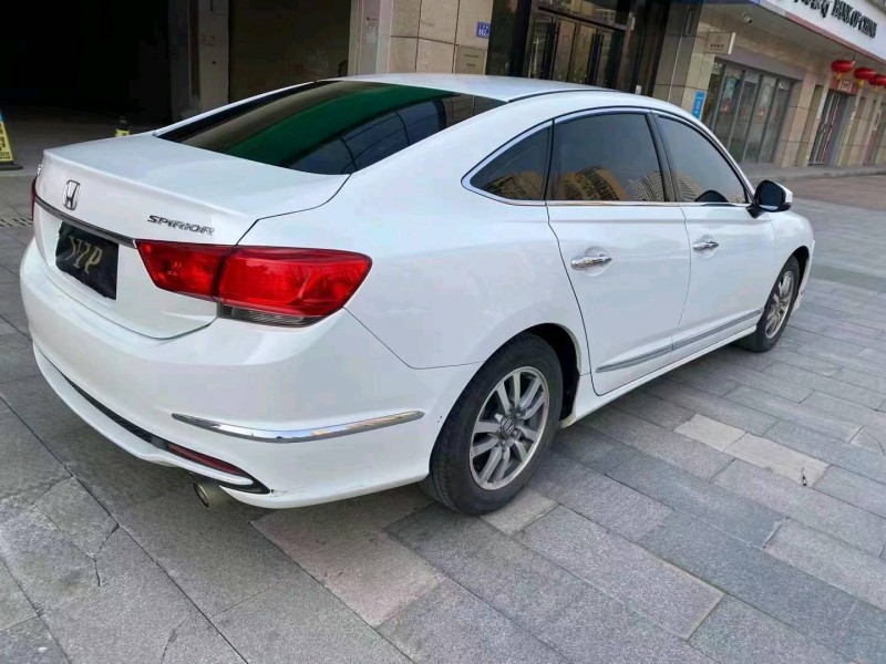 邵阳16年本田思铂睿4