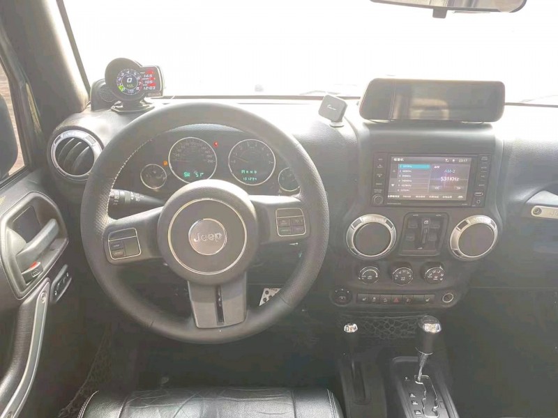 枣庄13年Jeep牧马人7