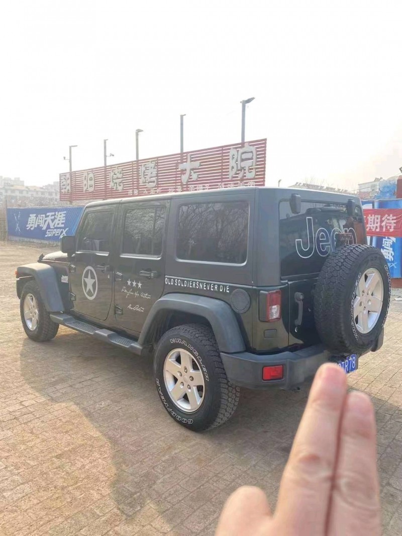 枣庄13年Jeep牧马人8