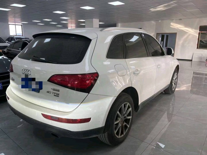 嘉兴13年奥迪Q53