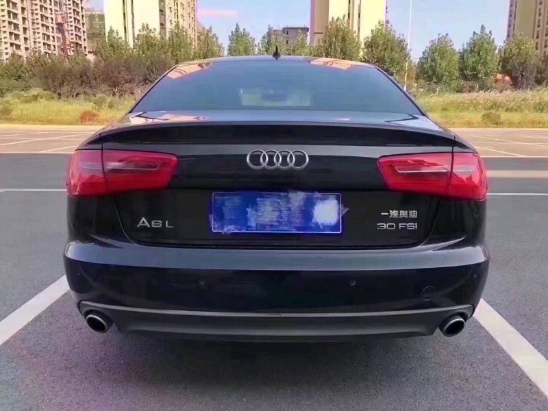 青岛13年奥迪A6L9