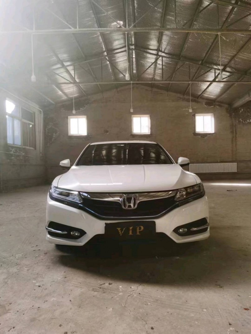 石家庄17年本田思铂睿1