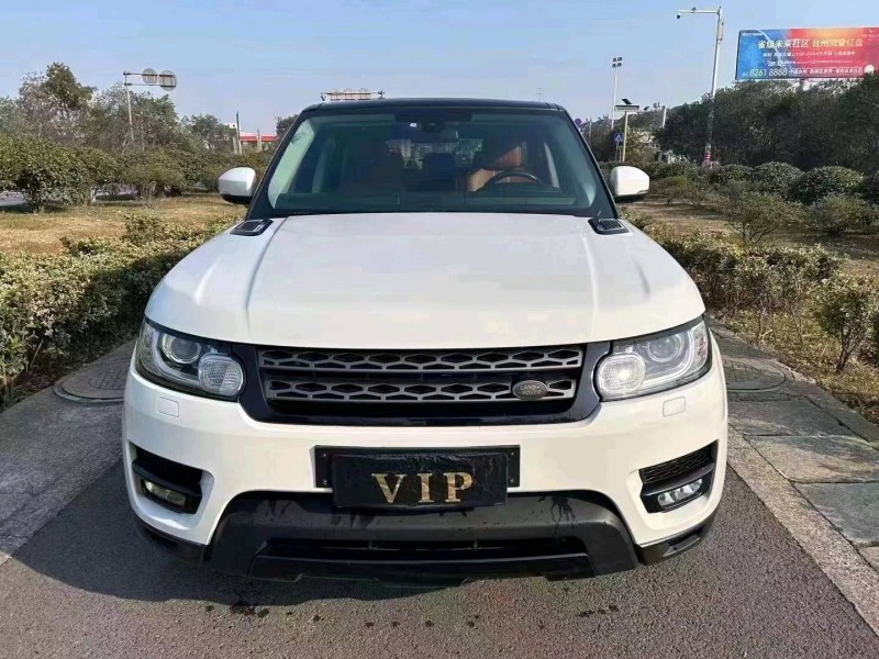 北京17年路虎揽胜运动1