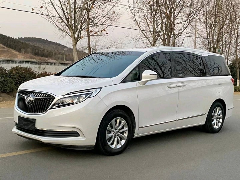 徐州18年别克GL82