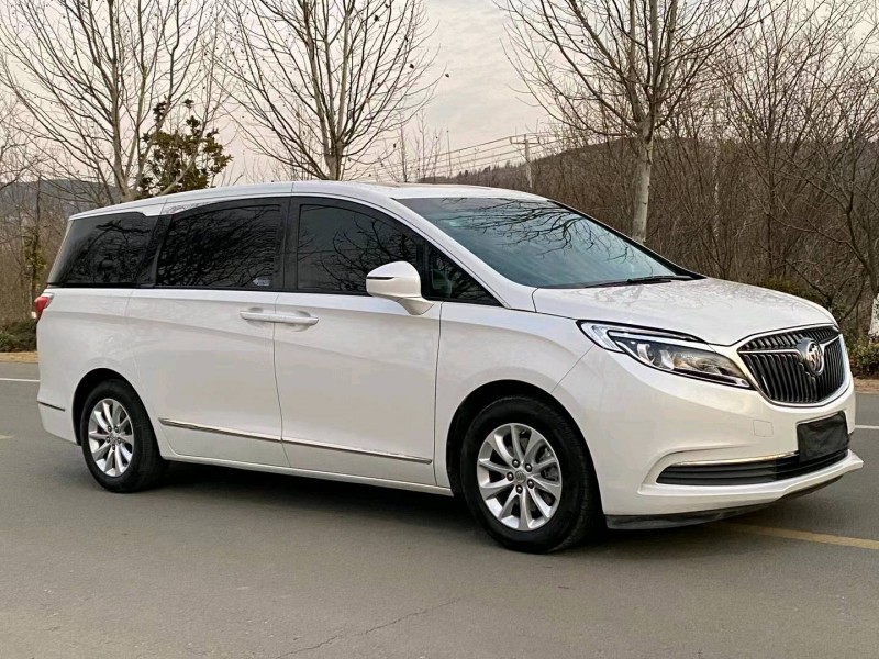 徐州18年别克GL83