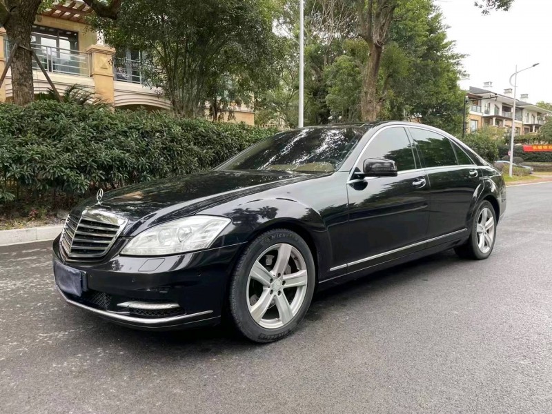 嘉兴11年奔驰S8