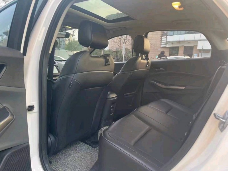 嘉兴18年福特福睿斯5