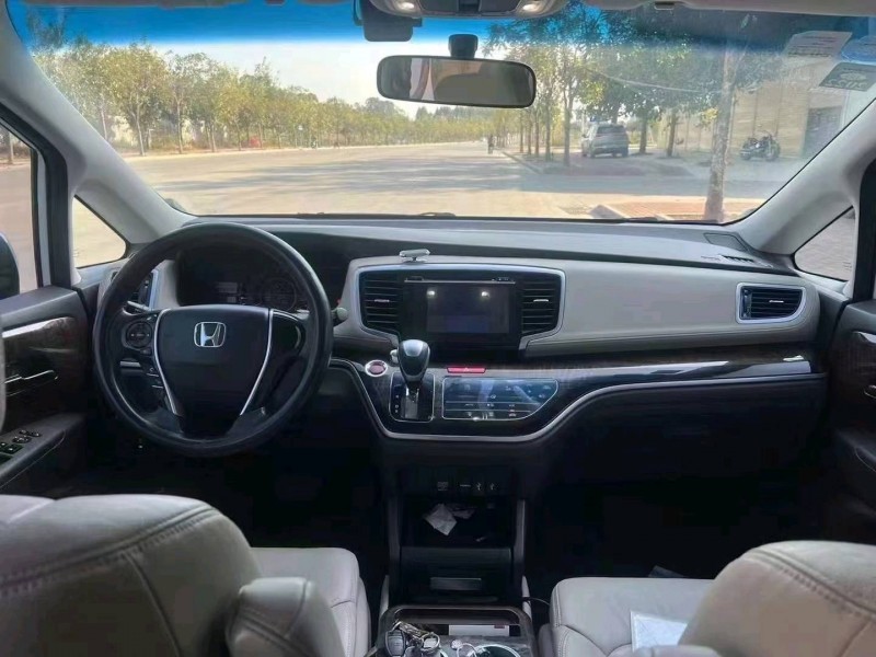 广州16年本田奥德赛6