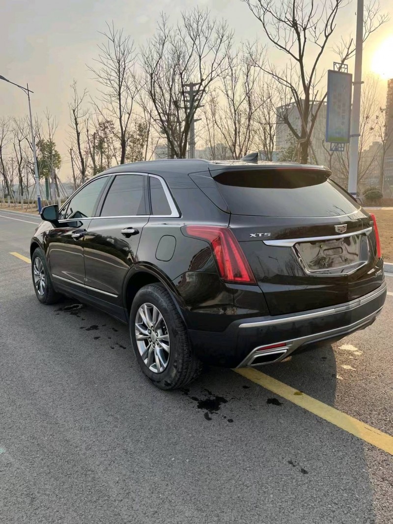 徐州20年凯迪拉克XT58