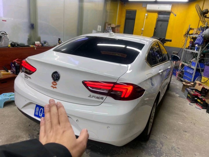 广州18年别克君威4