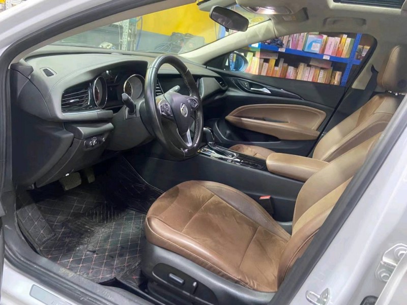 广州18年别克君威7