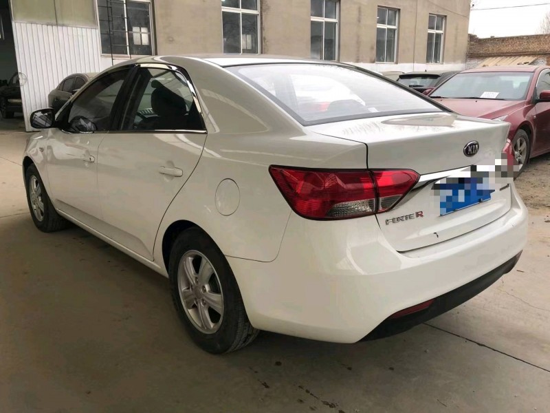 保定14年起亚福瑞迪5