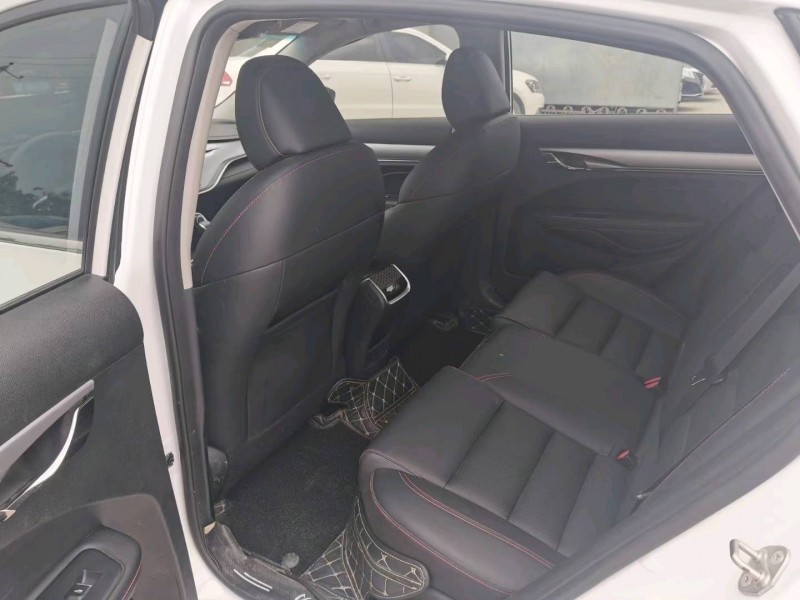 保定20年吉利缤瑞8