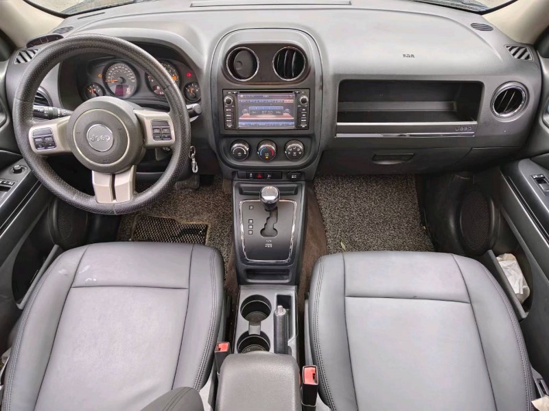 广州15年Jeep自由客5