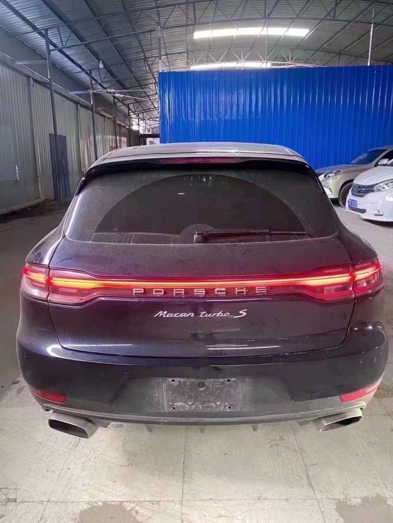 安順20年保時捷Macan4