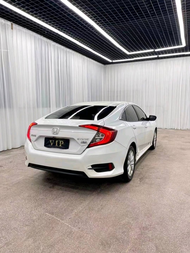 临沂18年本田思域1