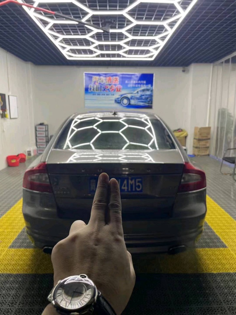 邯郸14年沃尔沃S80L8