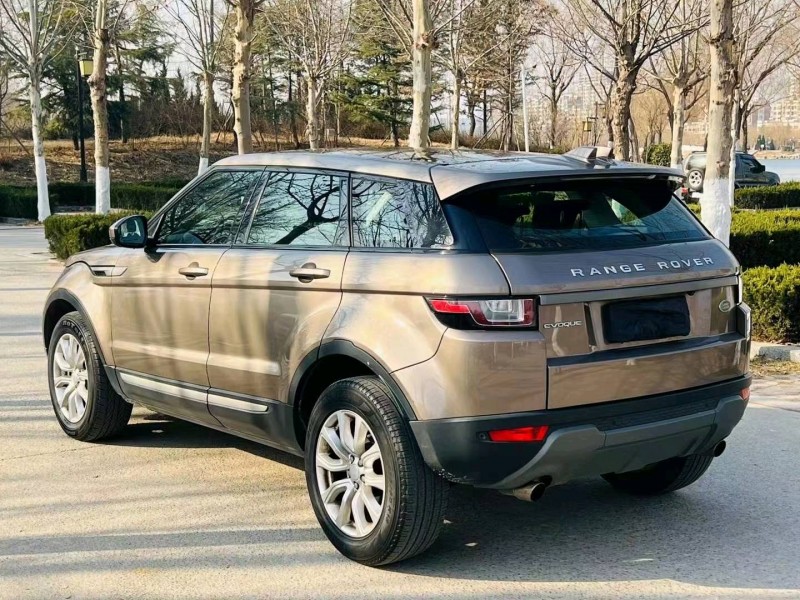 聊城17年路虎极光7