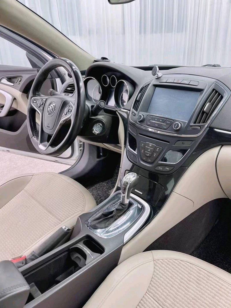 临沂14年别克君威7