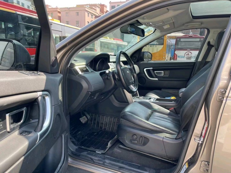 广州16年路虎发现神行7