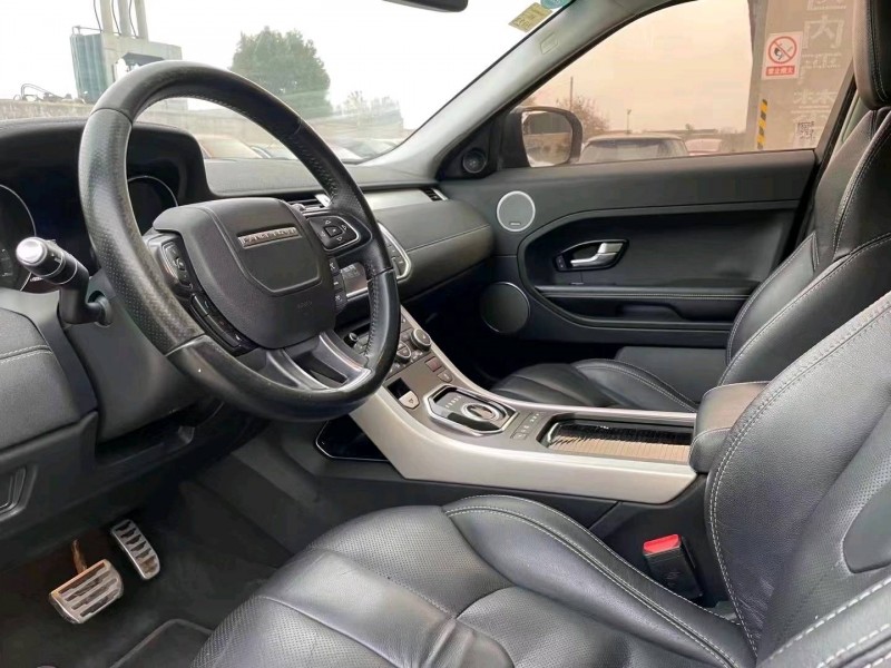 青岛13年路虎极光4